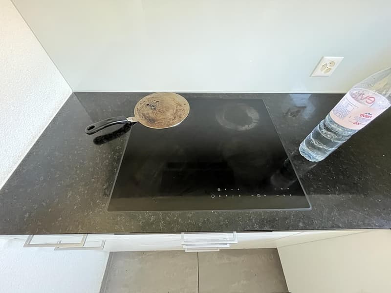 Ampio appartamento di 4.5 locali a Zürich-Affoltern con giardino privato (11)