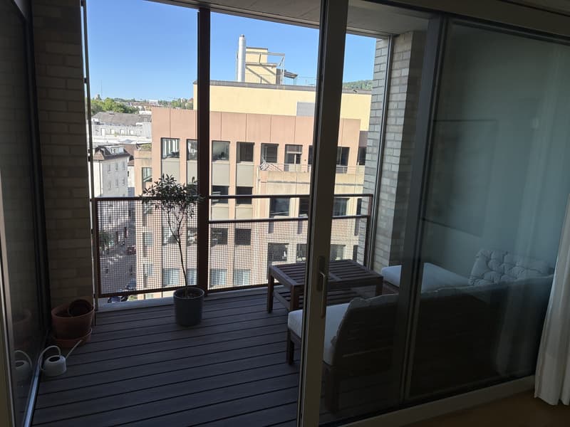 Short term apartment sublease near HB (5)
