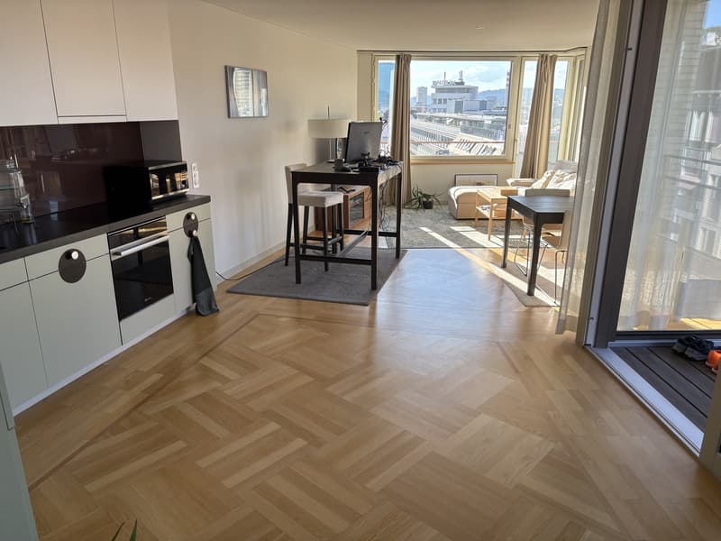 Short term apartment sublease near HB (4)