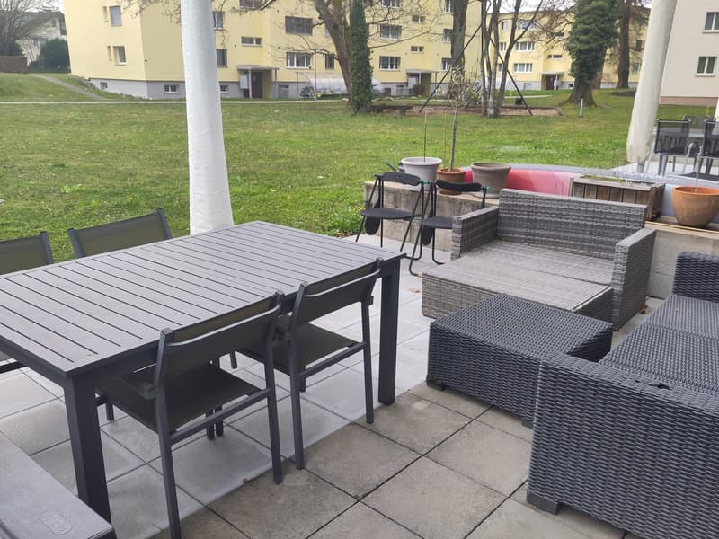 Modern 2.5-room terrace apartment in Pfäffikon ZH (12)