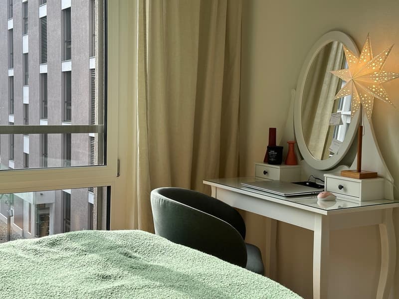 Private - Brand New 2.5 apt in Zurich Manegg start ASAP (2)