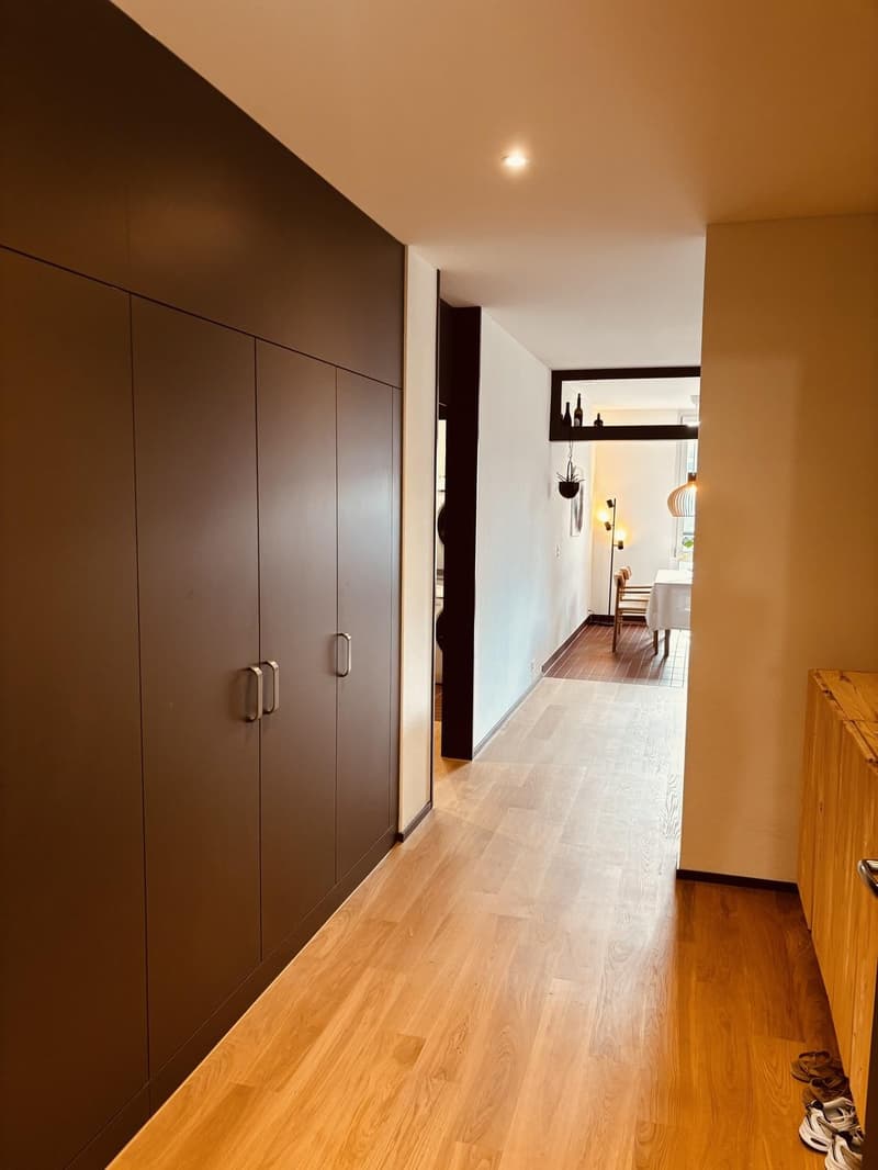 Moderne 2.5-Zimmer Wohnung im Grünen & 11 Min. bis Zürich-City! (11)