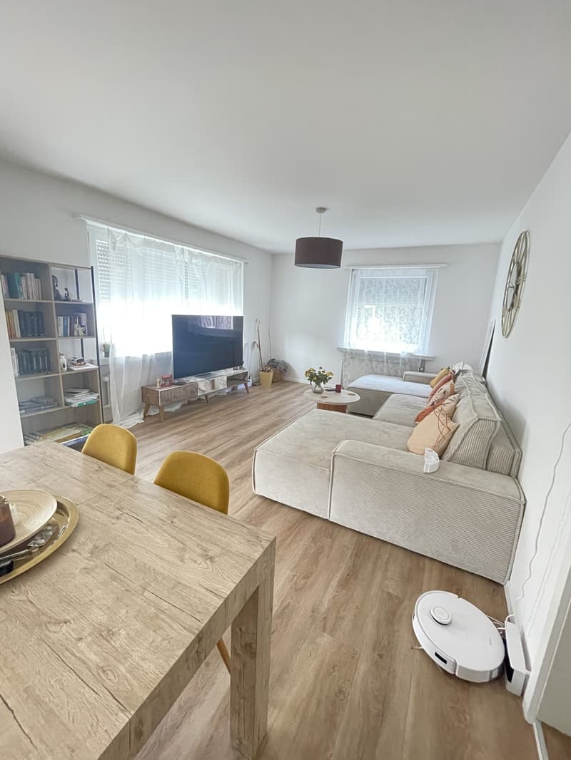 Geräumige & vollständig möblierte 3.5-Zimmer-Wohnung zur Miete in Zürich Altstetten (3)
