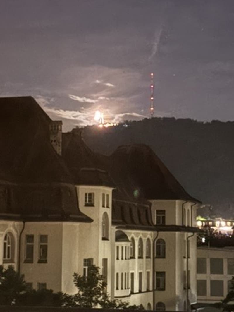 Traumwohnung am Idaplatz mit Aussicht (8)