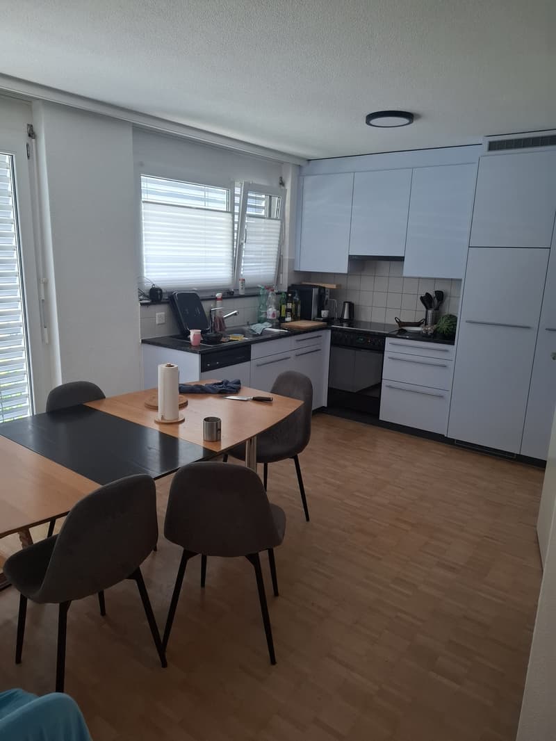 Appartamento di 4.5 locali nel cuore di Niederrohrdorf (6)