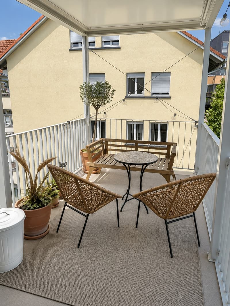 Appartamento di 4,5 locali luminoso con ampio balcone nel popolare quartiere di Mattenhof (3)