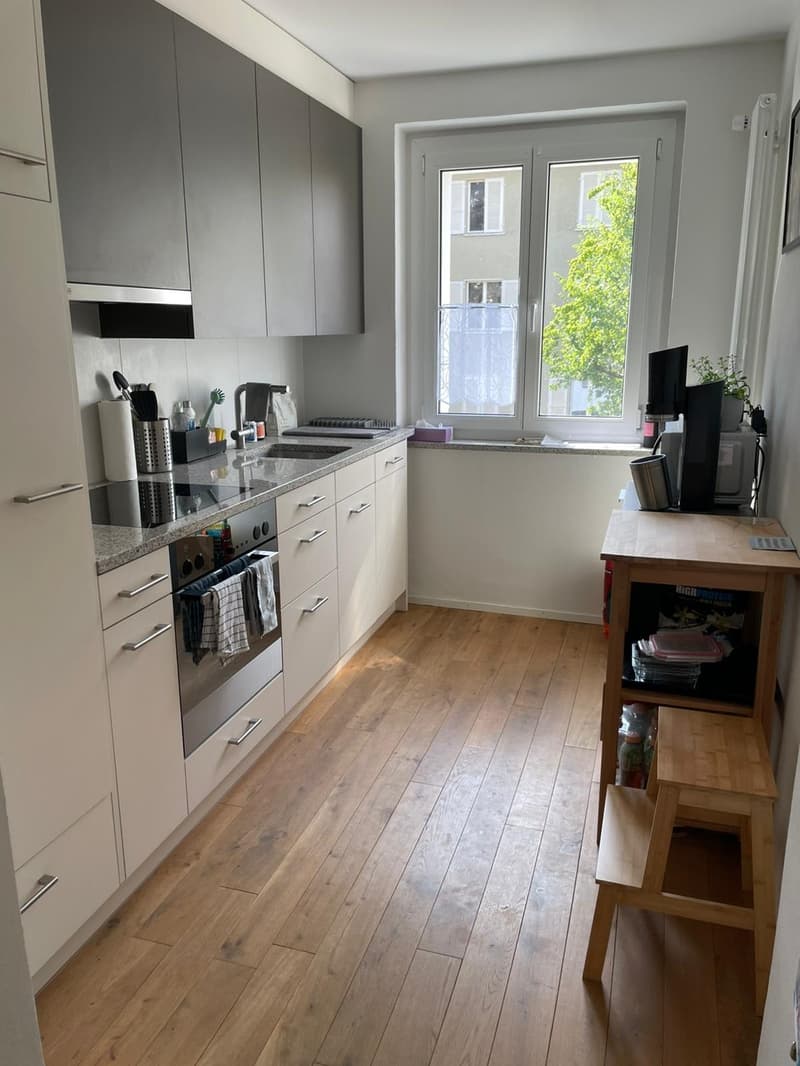 Appartamento moderno arredato di 3 locali con balcone a Bern-Bümpliz (3018) in subaffitto (3)