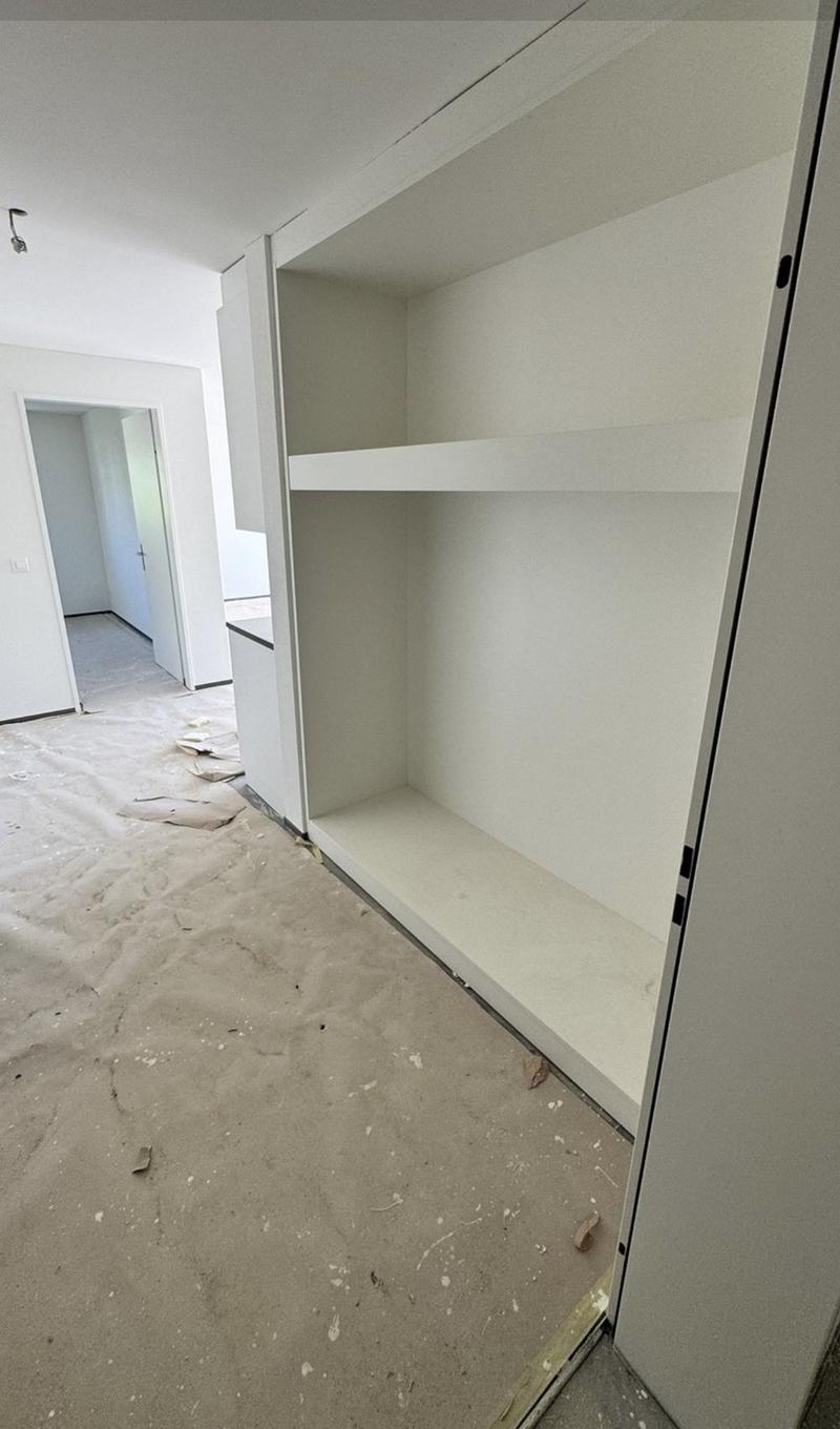Appartement moderne de 2,5 pièces avec grand balcon et parking souterrain à Bülach (8)