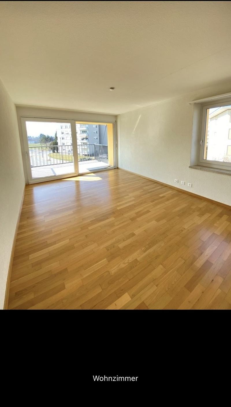 3 Zimmer-Wohnung, 8610 Uster (4)