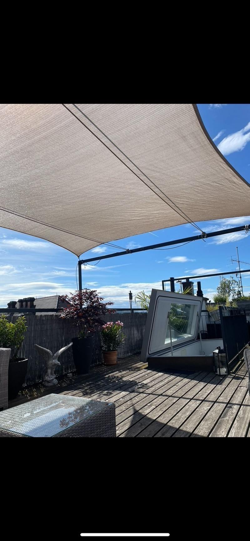 Private Rooftop