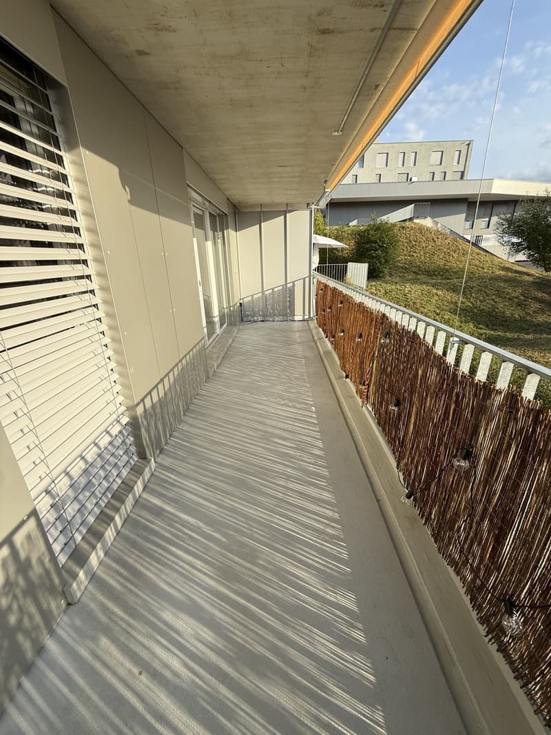 Appartamento luminoso 2.5 locali con balcone a Ostermundigen (9)