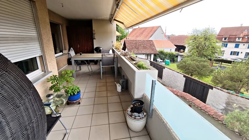 Locataire pour appartement 4.5 pièces à Schwerzenbach (2)
