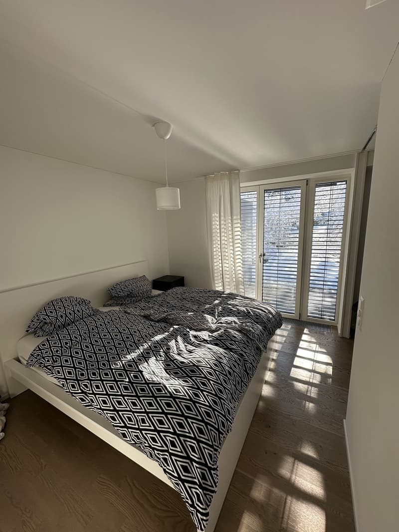 Schlafzimmer mit Einbauschränken