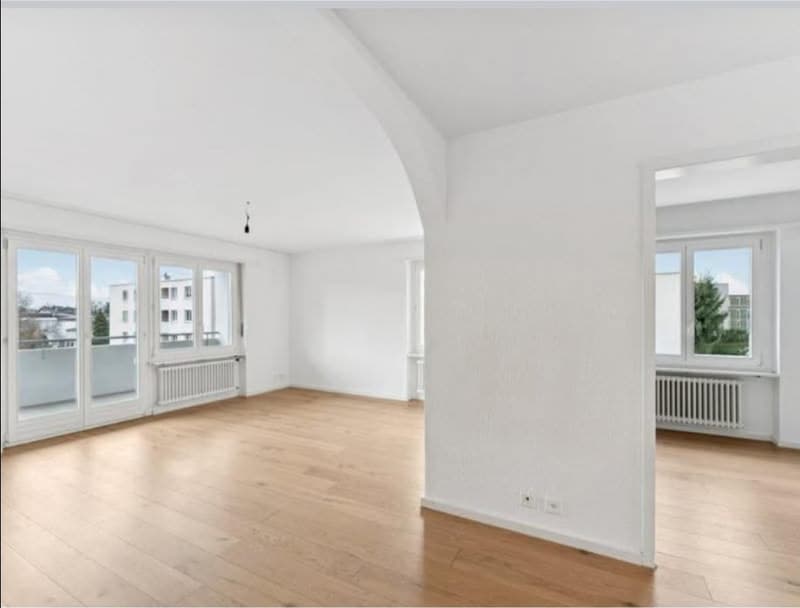 Helle, gemütliche 3 1/2 Zi-Wohnung (2)