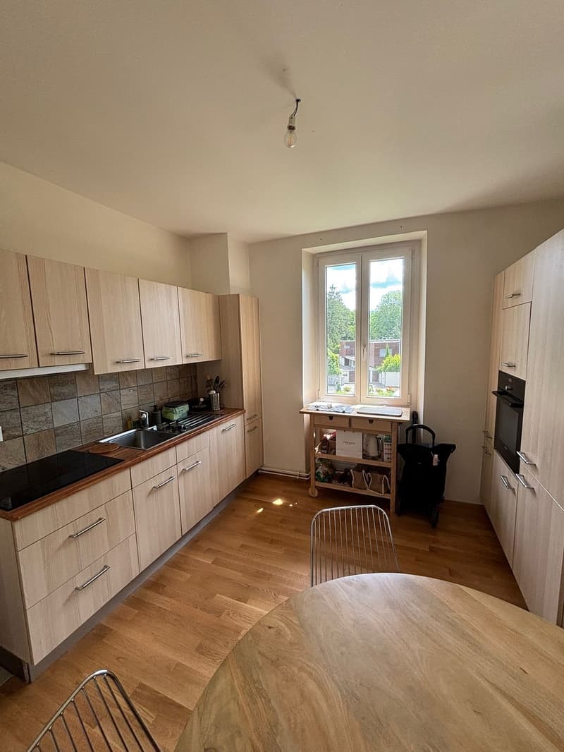 For Rent  4-Room Apartment  Chêne-Bougeries (3)