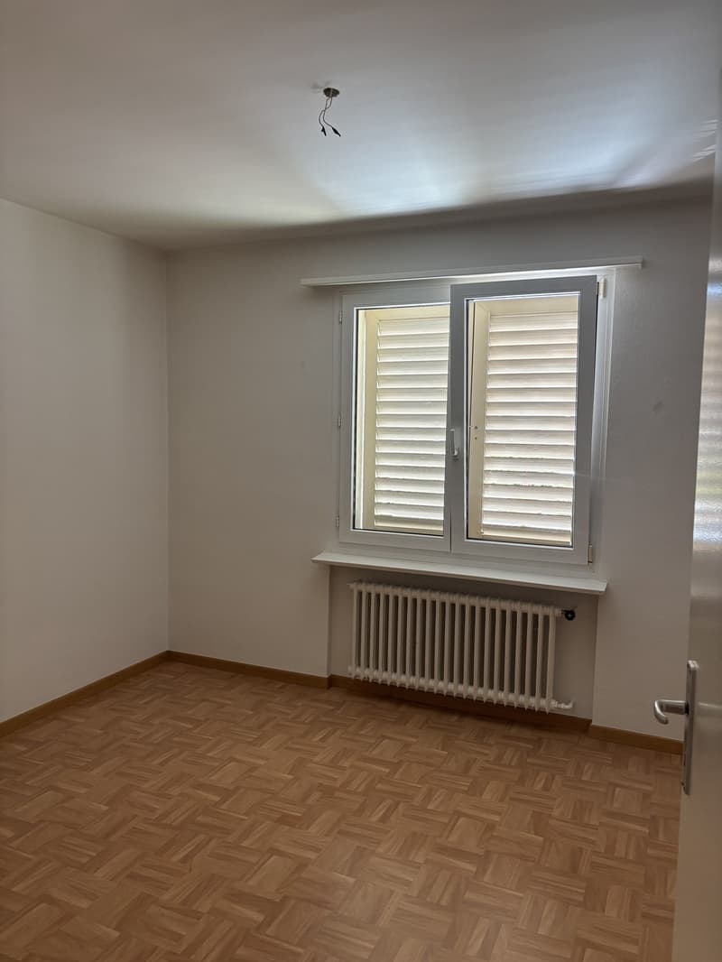 Appartement 4 pièces bien situé près de la gare à louer (3)