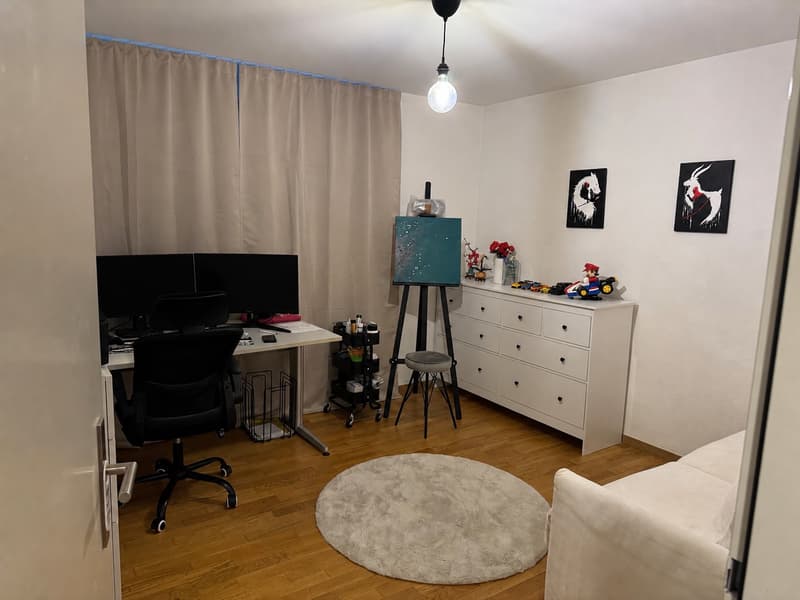 4.5 Room Ground Floor Apartment with Garden Seating (7)