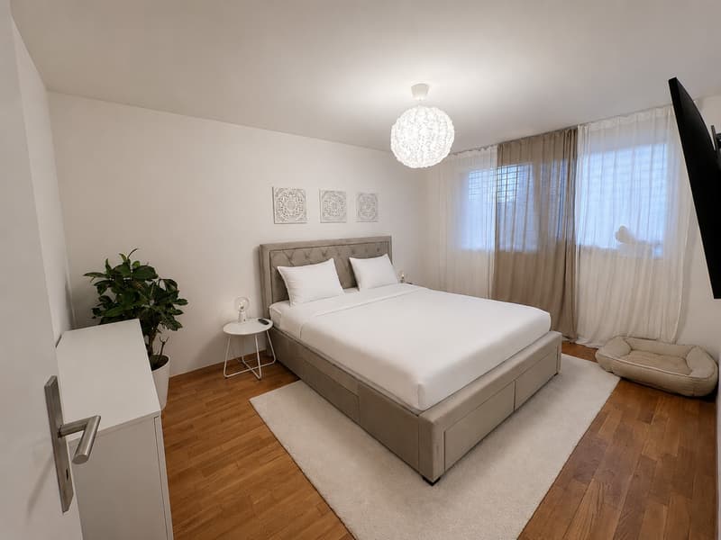 4.5 Room Ground Floor Apartment with Garden Seating (6)