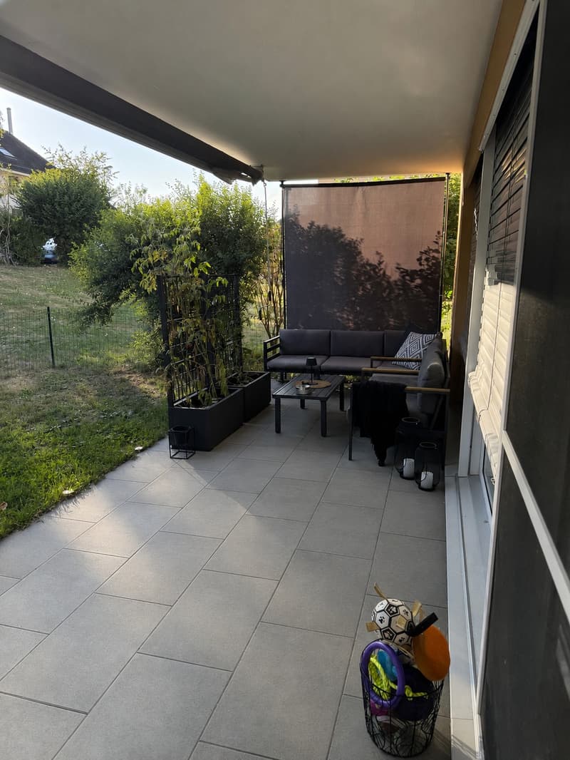 4.5 Room Ground Floor Apartment with Garden Seating (10)