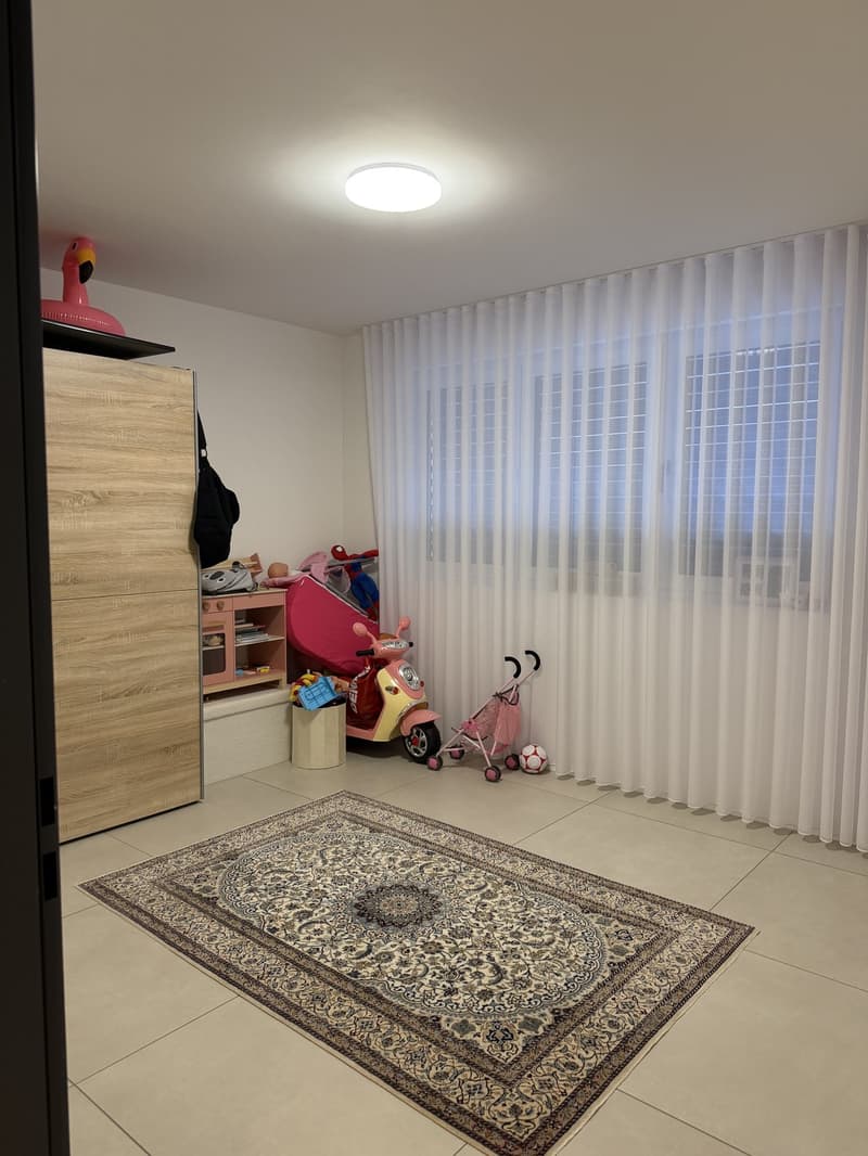Tenant wanted (4)