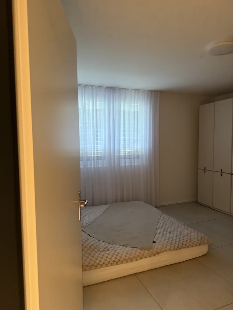 Tenant wanted (3)