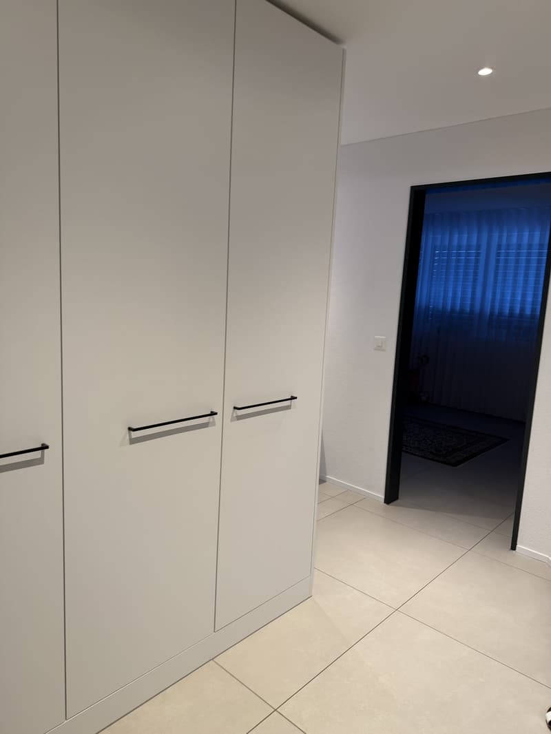 Tenant wanted (8)
