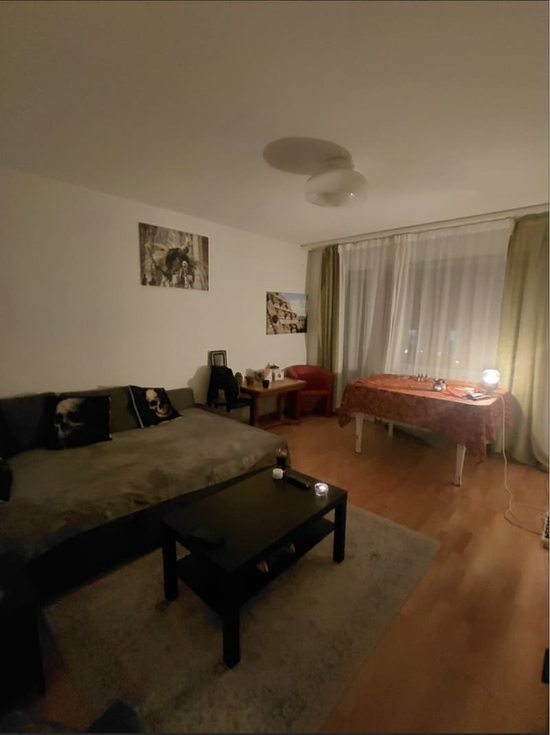 Camera in appartamento condiviso (3)