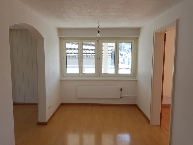 Appartement lumineux 4½ pièces, 90 m², avec grand balcon et vue magnifique sur les montagnes (6)