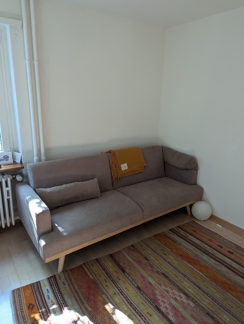 Appartement cosy avec terrasse verte ensoleillée (7)