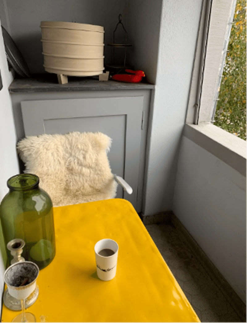 Temporaire (septembre à décembre) : Appartement meublé dans un immeuble ancien (5)