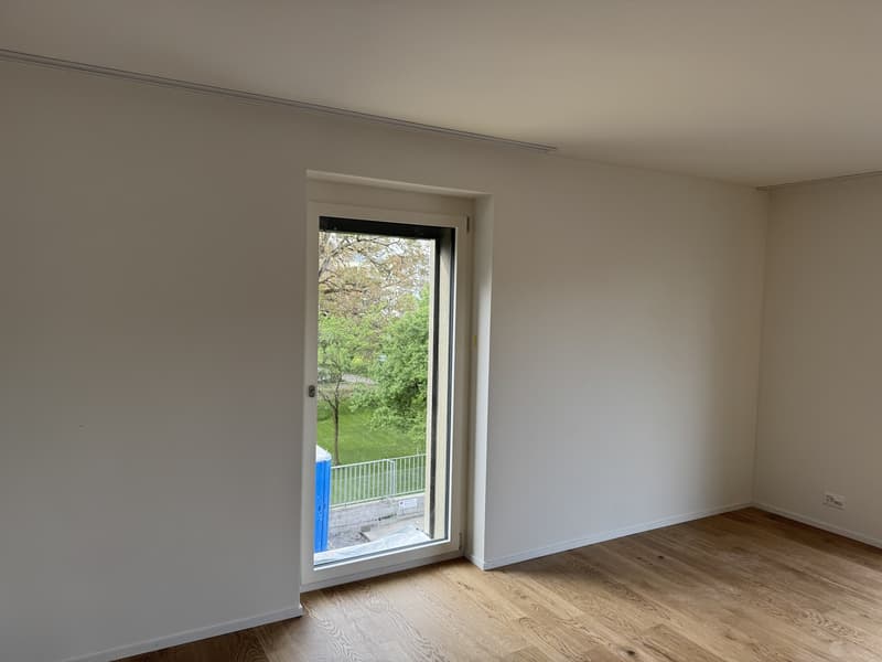 Très beau appartement à louer, centre de Steinhausen (6)