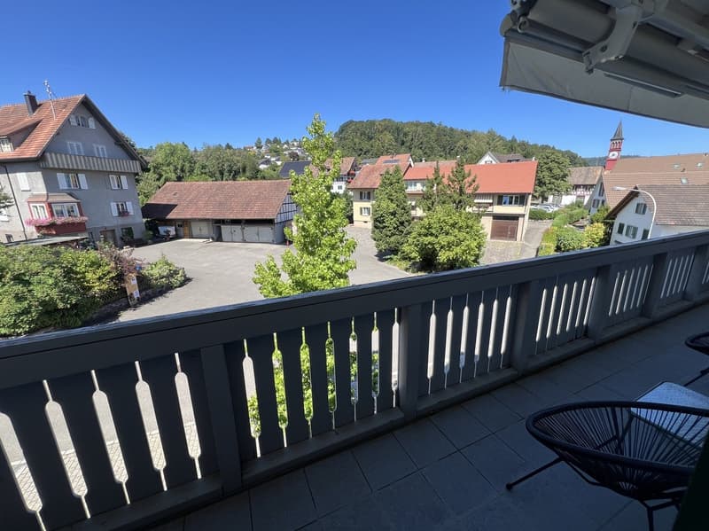 Bright 4.5-room maisonette apartment in Neerach (11)