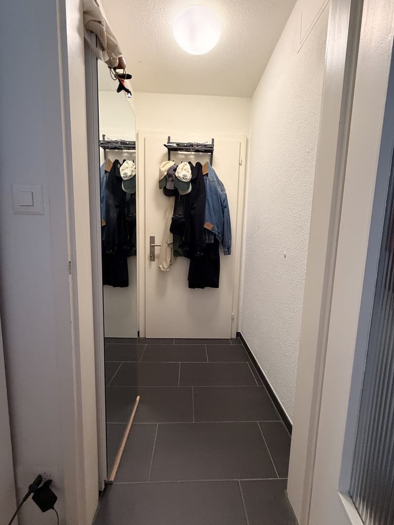 Zentrale, super ruhig gelegene Wohnung mitten im Kreis 6. 10 min vom Central zu Fuss (4)
