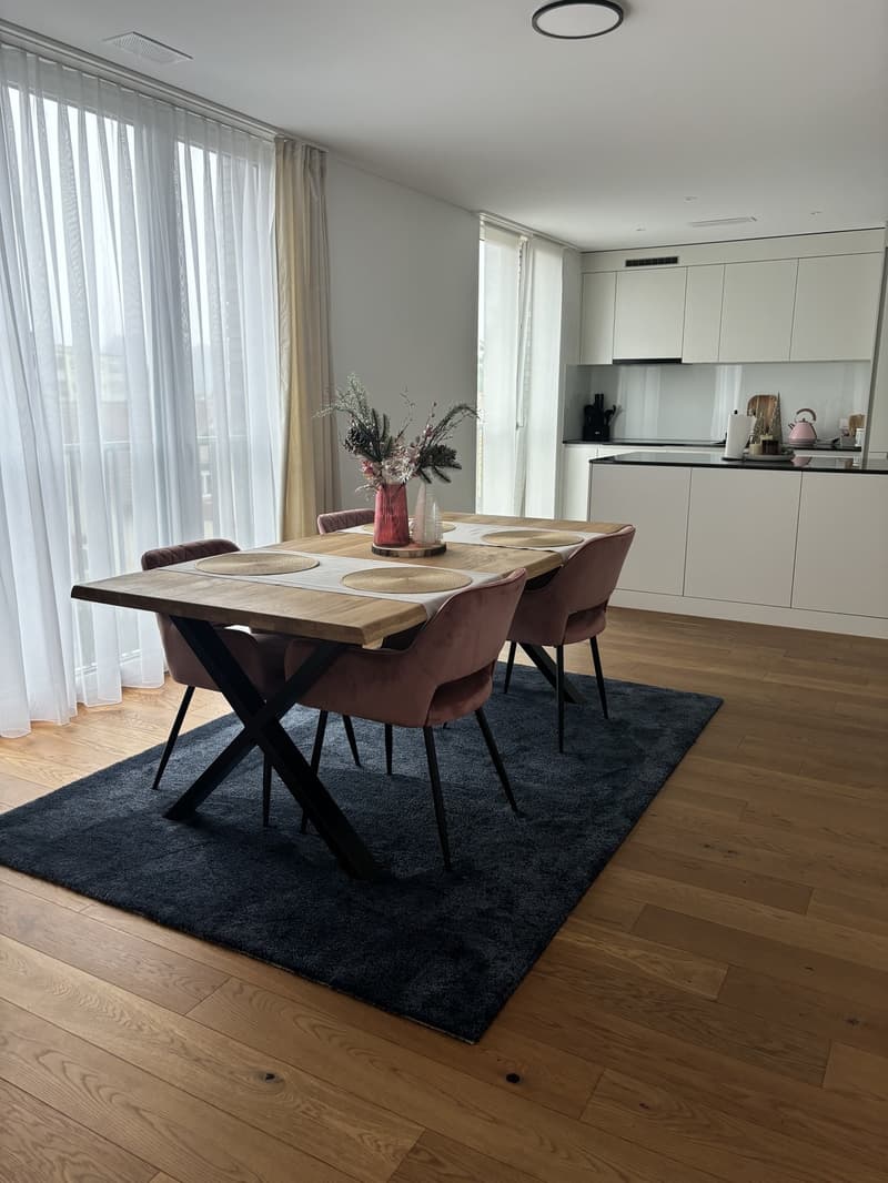 Appartamento attraente e di alta qualità di 2,5 locali con 80 m² in posizione centrale a Bülach (1)