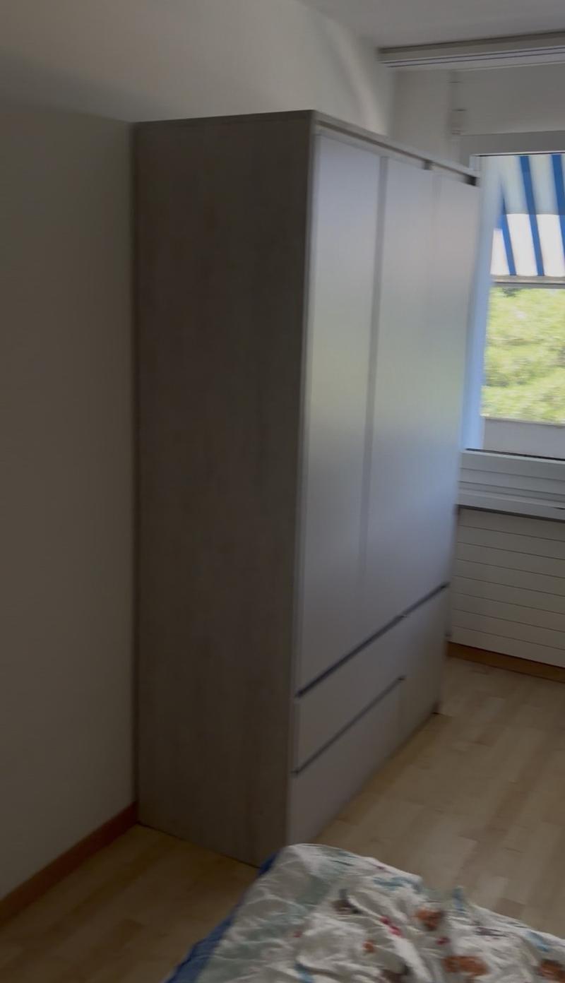 Appartamento arredato di 2,5 locali a Bonstetten, temporaneamente dal 01.08 al 31.10 con possibilità di prendere in affitto l'appartamento compreso mobilio (12)