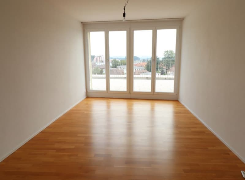 Bright 3.5-room attic apartment with over 100 sqm dream terrace! (6)