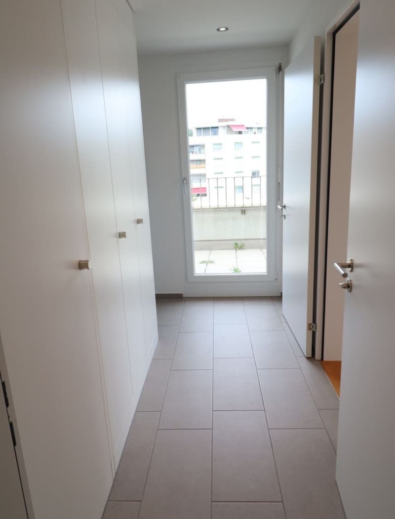 Bright 3.5-room attic apartment with over 100 sqm dream terrace! (9)