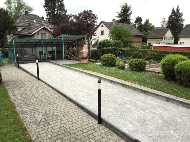 Modern 4.5-room apartment (2-person shared apartment) with barbecue area and bocce court; 10 minutes from Uster train station and city center (13)