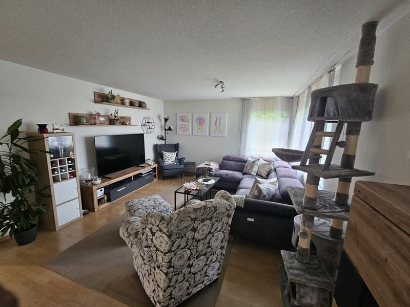 Appartement 3.5 pièces au rez-de-chaussée lumineux avec espace de jardin | Emplacement calme | CHF 1'950 incl. frais accessoires (3)