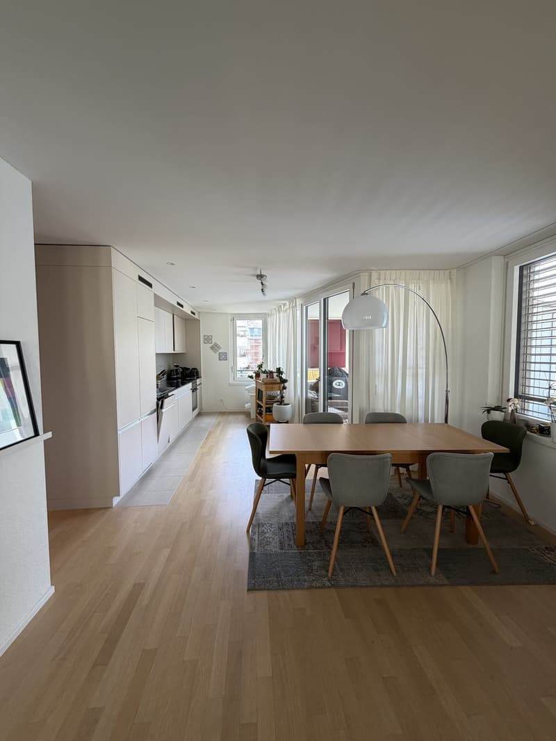 Modern 3.5-room apartment (5)