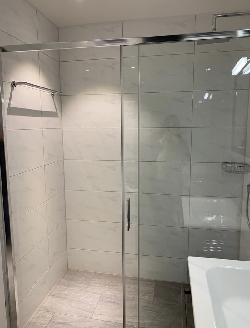 Appartement attractif de 4,5 pièces aux normes de propriétaire avec grand patio (3)