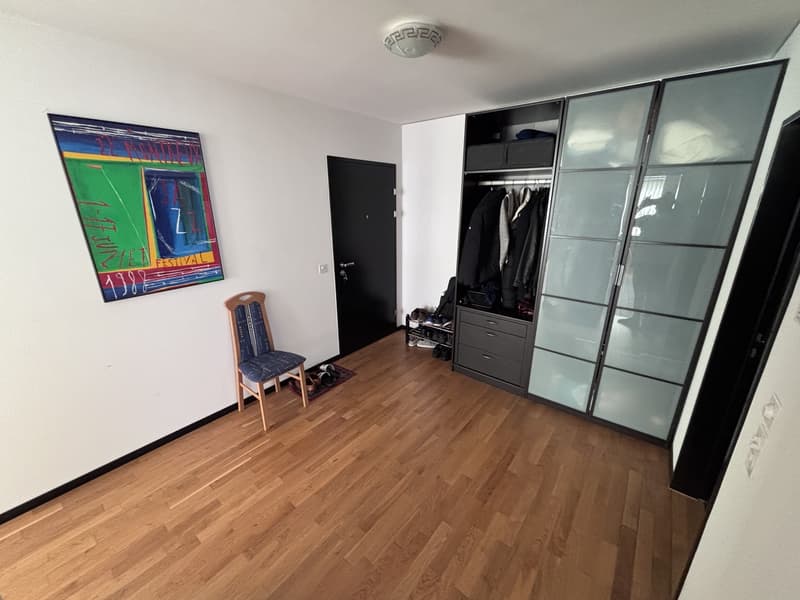 Appartement temporaire lumineux & spacieux meublé 2.5 pièces Altstetten / Albisrieden (6)