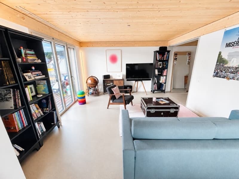 Appartement moderne de 4,5 pièces sous les toits (4)