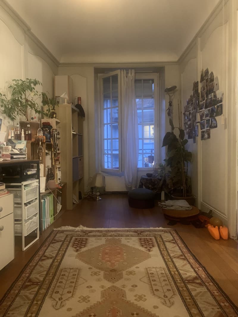 Appartement de charmant immeuble ancien directement à la Zytglogge (3)