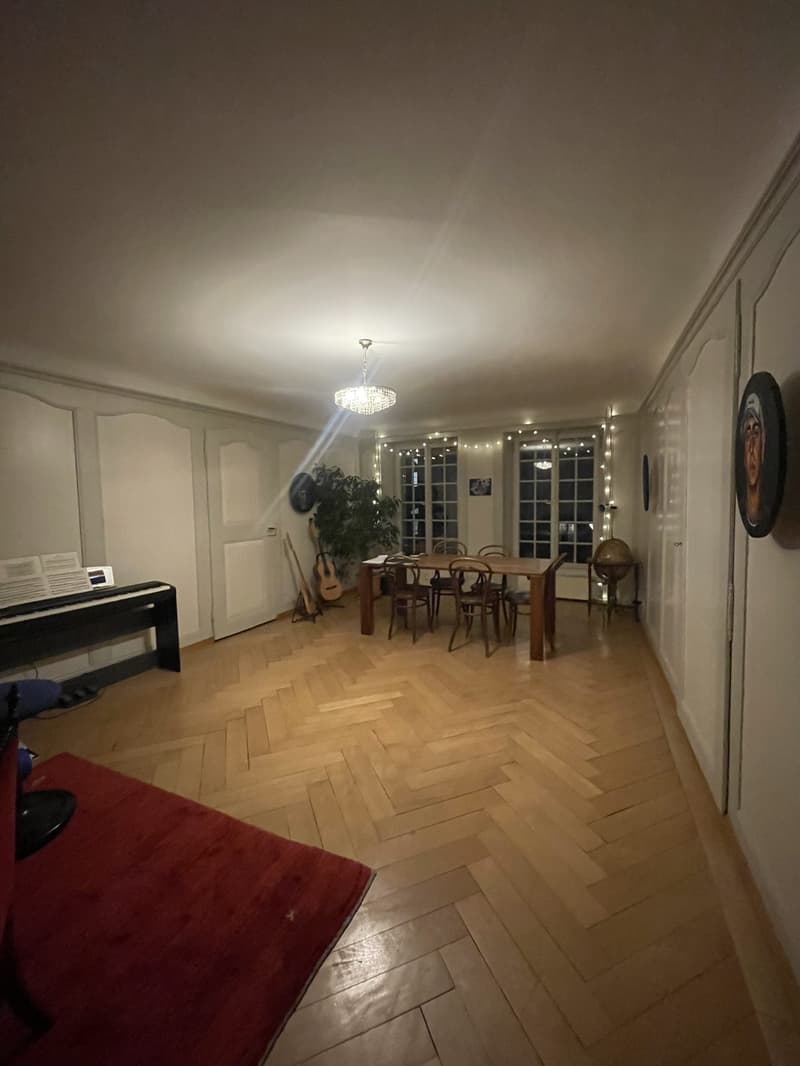 Appartement de charmant immeuble ancien directement à la Zytglogge (1)
