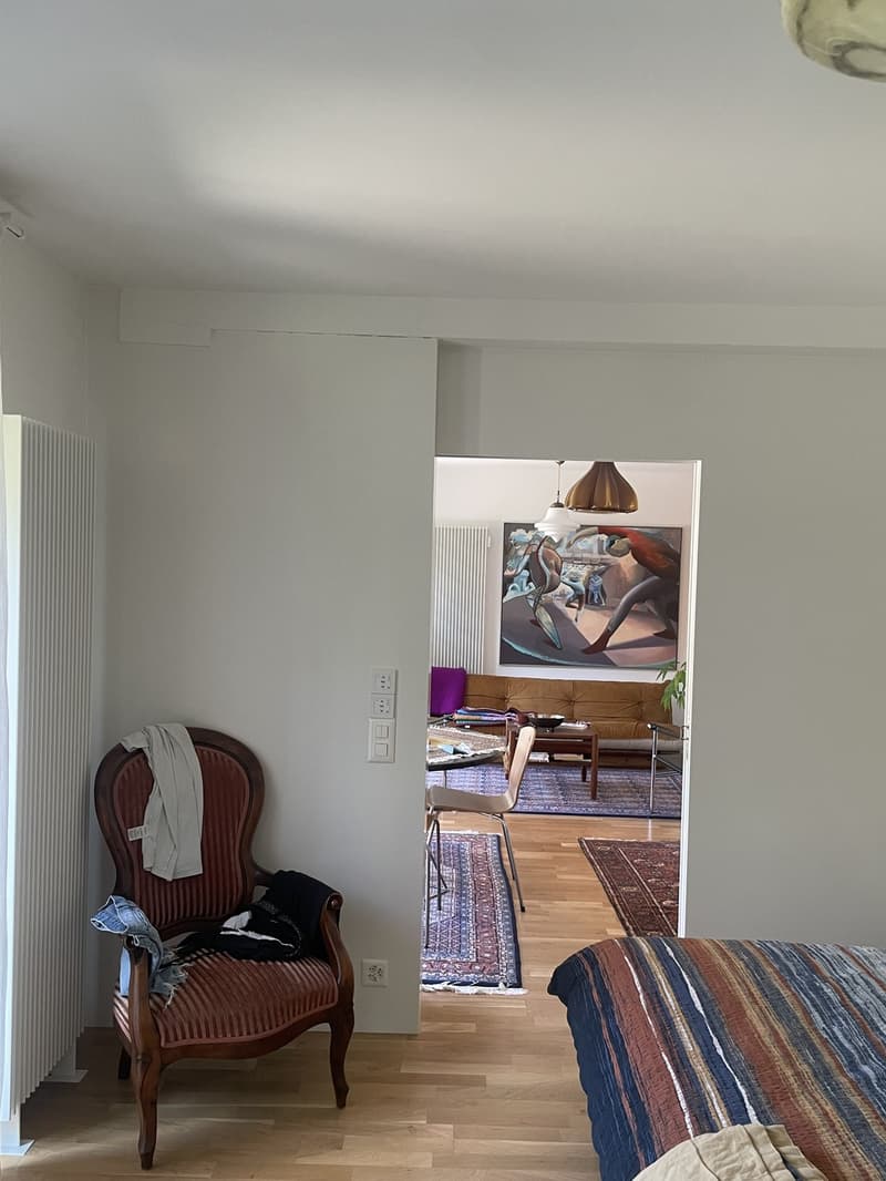 Tenant sought as of August 31, 2026 or earlier by agreement bright 2.5-room apartment in district 6 Zurich (11)