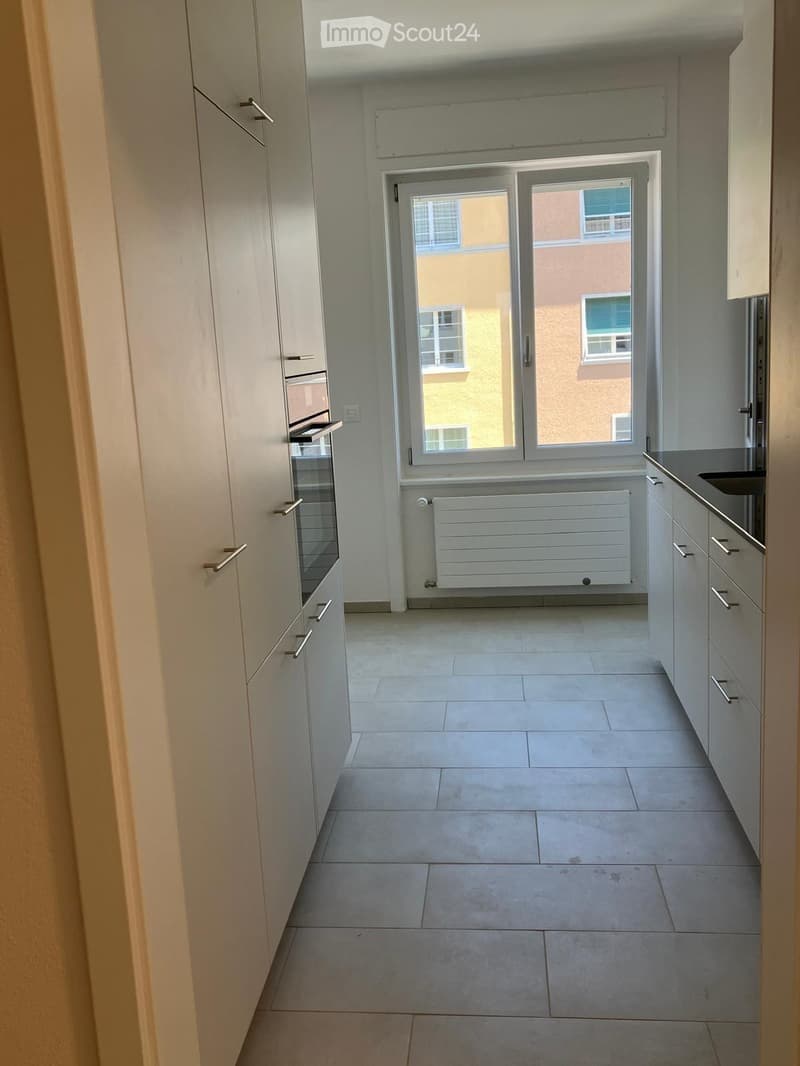 "Freshly renovated 3.5-room apartment with balcony on Landoltstrasse, Bern" (4)