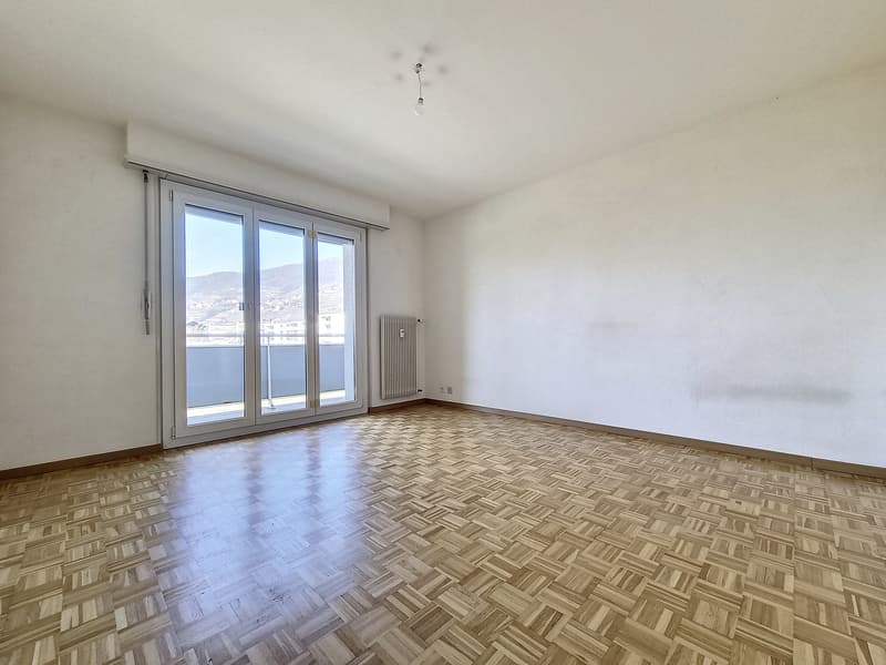 Wunderschönes 3.5-Zimmer-Apartment in Sierre renoviert (1)