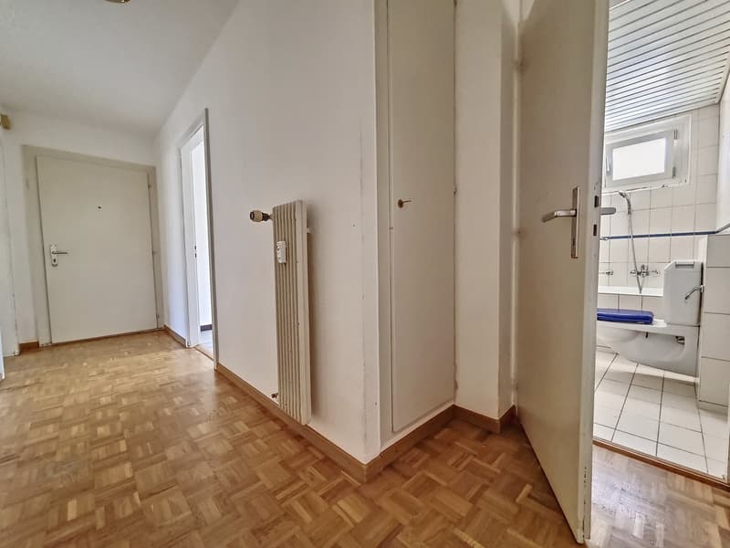 Wunderschönes 3.5-Zimmer-Apartment in Sierre renoviert (3)