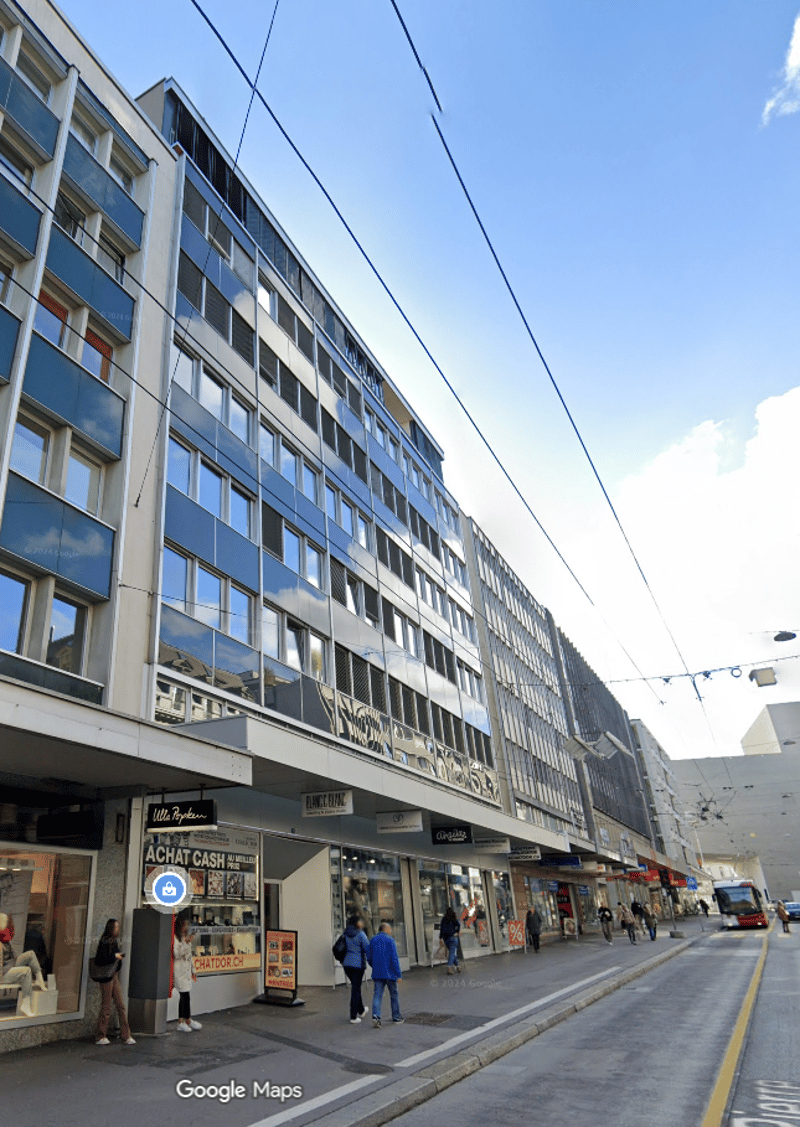 Charmant appartement au 7ème étage en plein coeur de Fribourg (2)